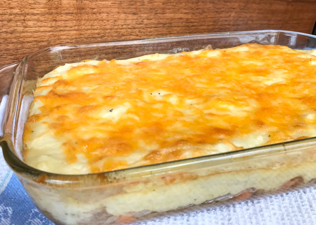 Easy Ground Beef Shepherd's Pie: Your Cozy Comfort Meal